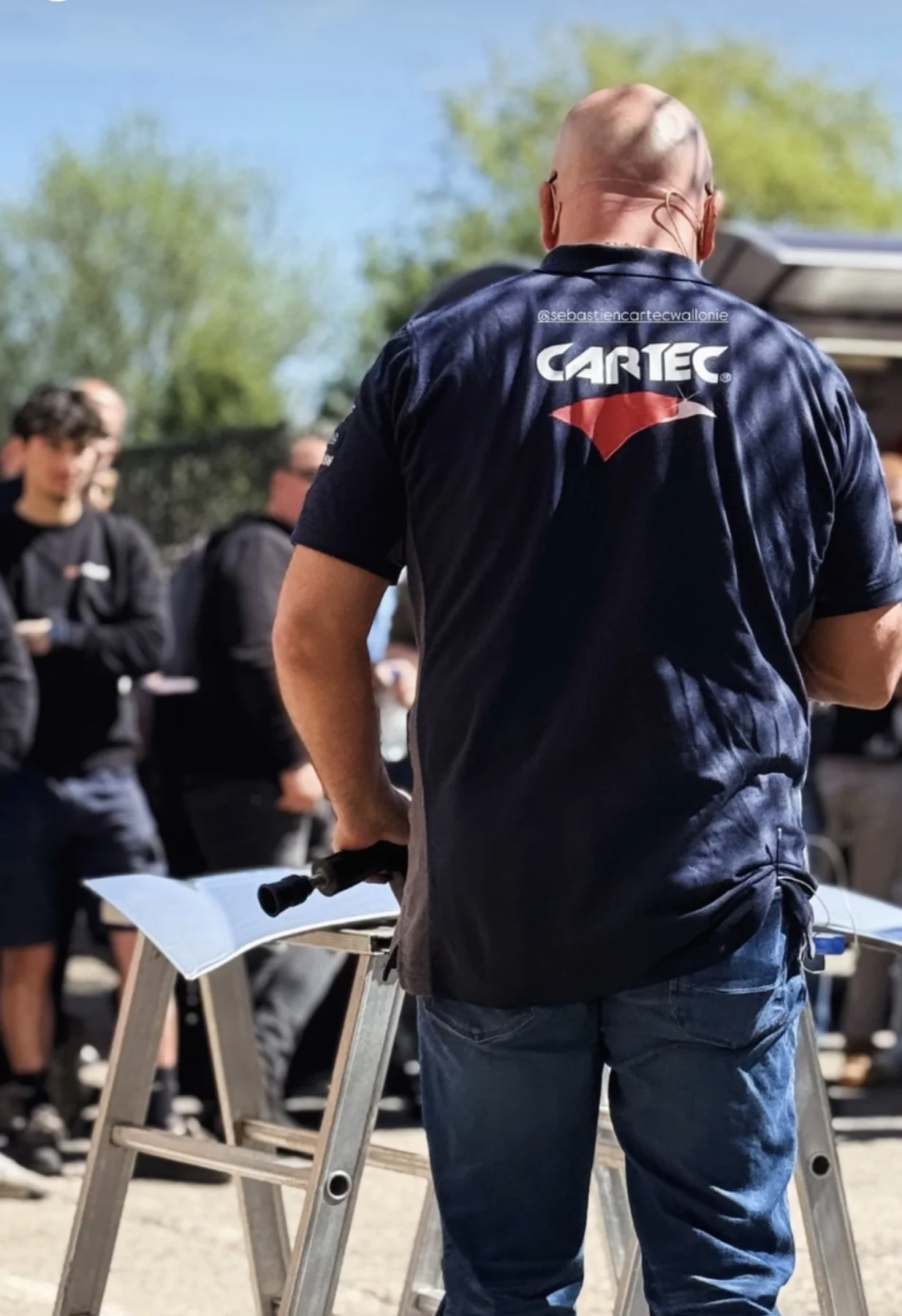 Sébastien en tenue Cartec pendant la démonstration — démonstration gratuite Cartec du 25 avril 2026, Sébastien Cartec Wallonie