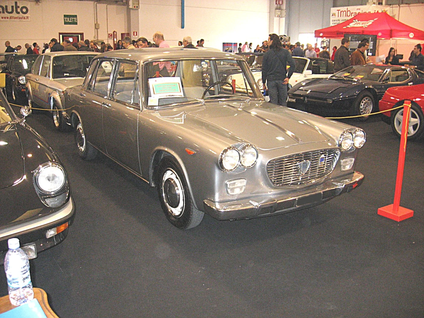 Lancia Flavia Mk1 &mdash; Auto e Moto d&rsquo;Epoca 2008 &mdash; Italie &mdash; galerie S&eacute;bastien Cartec Wallonie