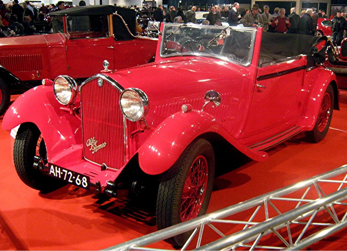 Alfa Romeo 6C 1900 rouge — InterClassics Maastricht 2010 — Pays-Bas — galerie Sébastien Cartec Wallonie