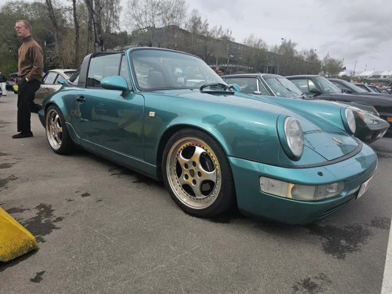 Porsche 911 classique turquoise &mdash; Porsche Days 2026