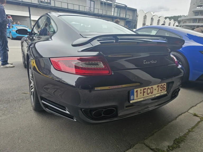 Porsche noire vue de l&rsquo;arri&egrave;re &mdash; Porsche Days 2026