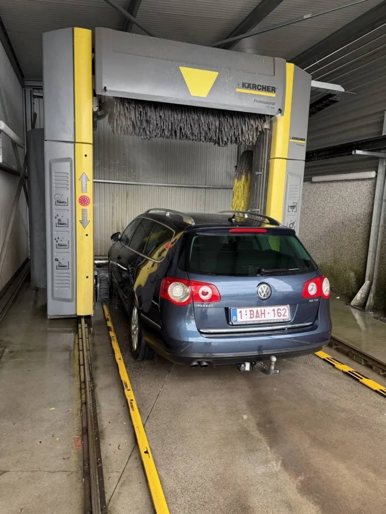 Essai de lavage sur un break au portique