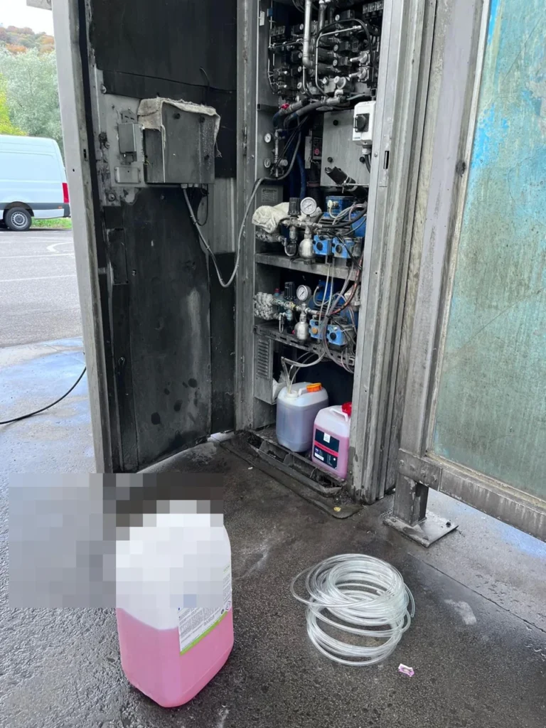 Intervention sur l&rsquo;alimentation en produits de la station self-wash